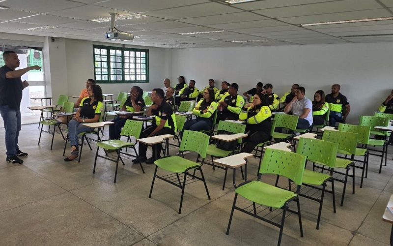 Prefeitura de Senhor do Bonfim realiza atualização de agentes de trânsito
