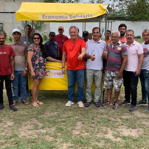 Deputado Bobô realiza entrega de 30 barracas padronizadas a produtores rurais de Filadélfia