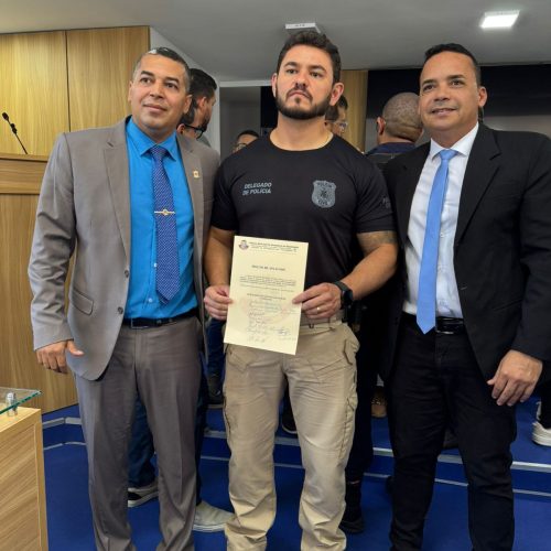 Polícia Civil recebeu moção da Câmara Municipal de Queimadas