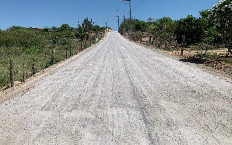 Estrada que liga a BR-407 às localidades de Lagoa do Peixe e Socotozinho entra na fase final de conclusão