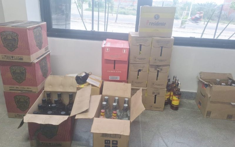 Polícia Civil apreende bebidas com metanol em Cansanção!