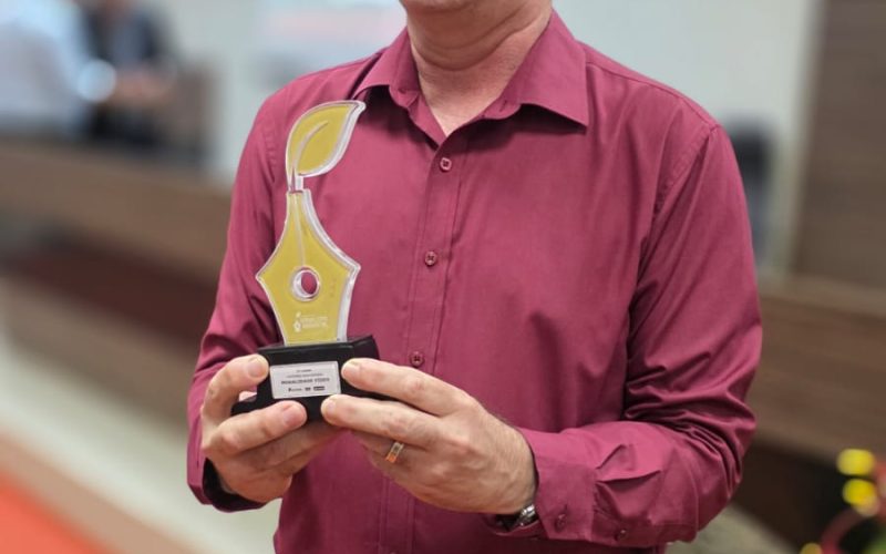 Amorim Neto mais uma vez premiados!