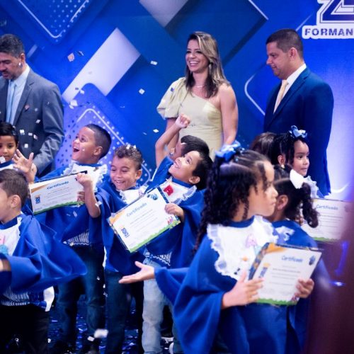 Prefeitura de Senhor do Bonfim inicia formaturas da rede municipal com noite de emoção e celebração