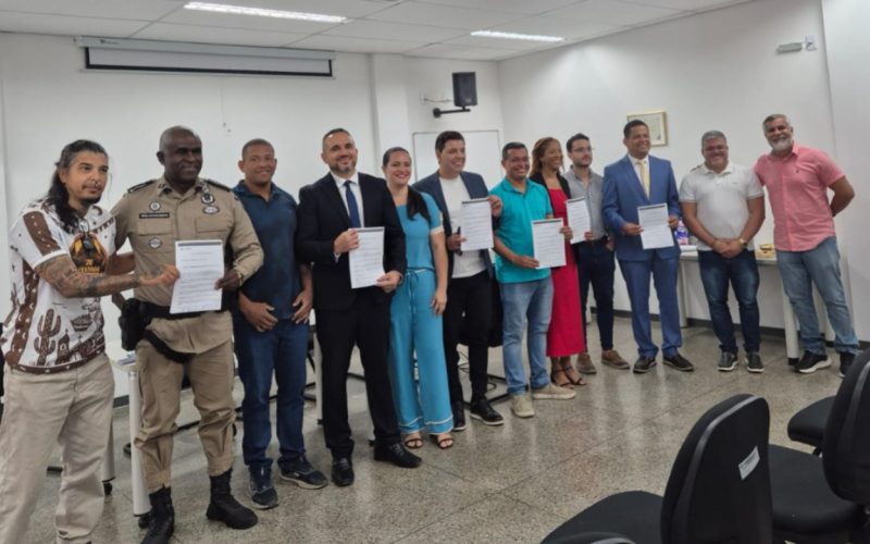 ACESB participa de assinatura histórica do TAC que viabiliza a retomada legal da Guerra de Espadas em Senhor do Bonfim