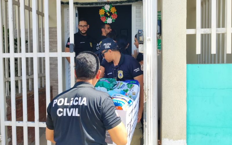 Polícia Civil da Bahia Entrega de Donativos Campanha solidária 19ª COORPIN