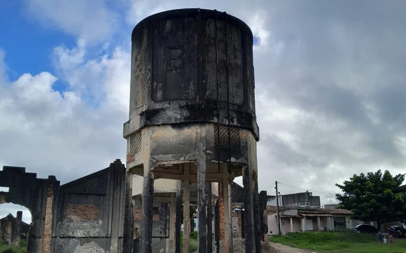 Galpao abandonado da leste dará lugar para um mega colégio