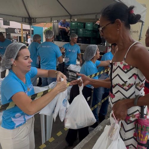 Prefeitura de Filadélfia realiza uma das maiores entregas de Peixe da história e beneficia quase 5 mil famílias