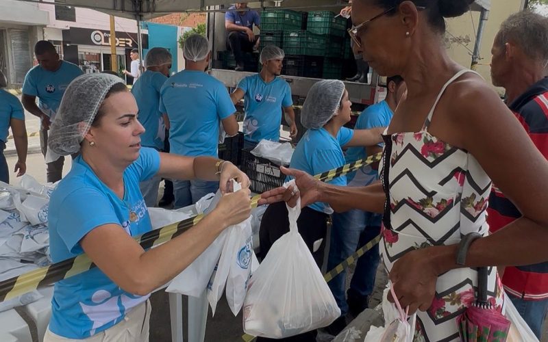 Prefeitura de Filadélfia realiza uma das maiores entregas de Peixe da história e beneficia quase 5 mil famílias