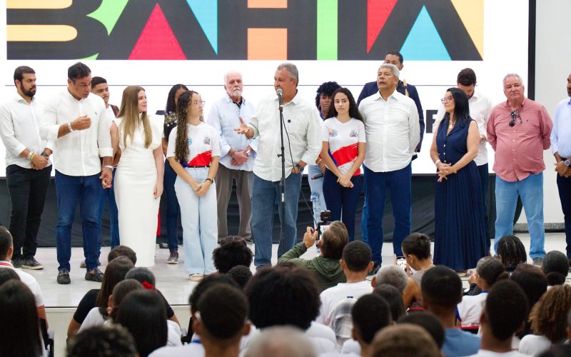 Rui exalta força de Jerônimo e diz que parceria com Lula acelera entregas na Bahia