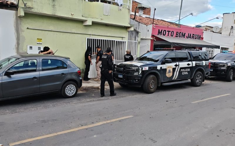 Polícia Civil realiza fiscalização em pontos de venda de fogos de artifício em Senhor do Bonfim