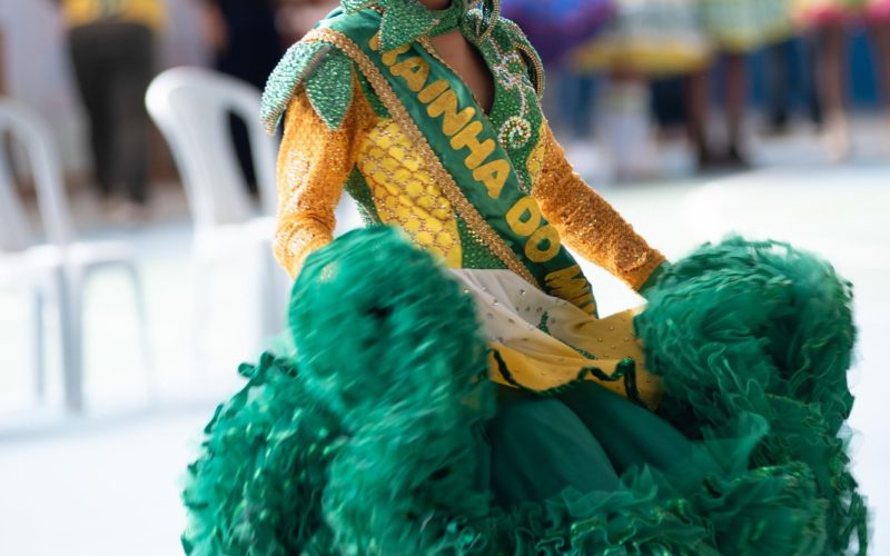 Rainha do Milho 2026 é coroada em manhã de emoção, cultura e muito brilho em Senhor do Bonfim