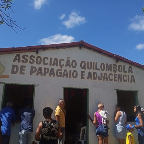 Assessores do deputado Bobô participam de reunião e recebem demandas da comunidade de Papagaio, em Filadélfia