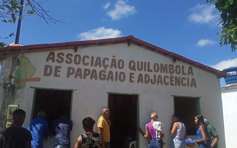 Assessores do deputado Bobô participam de reunião e recebem demandas da comunidade de Papagaio, em Filadélfia