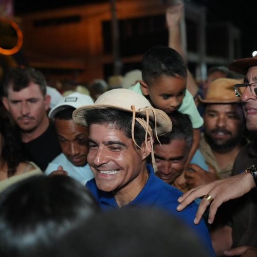ACM Neto critica falta de obras hídricas e apoio ao pequeno produtor durante governos do PT