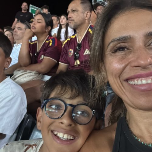 História de Karina Lopes de Bonfim para Itália