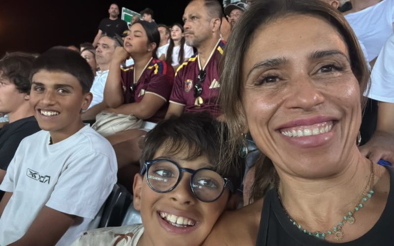 História de Karina Lopes de Bonfim para Itália