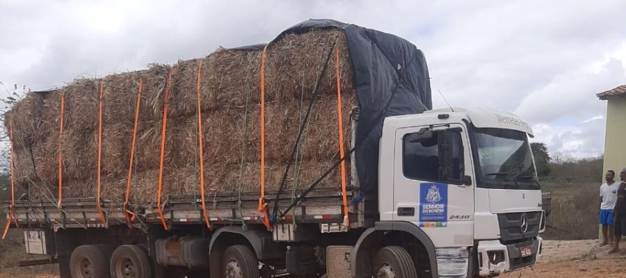 Prefeitura de Senhor do Bonfim amplia apoio aos agricultores durante estiagem