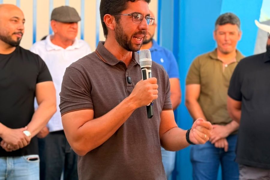 Prefeitura de Filadélfia entrega primeiro ginásio coberto com campo sintético e novo espaço de lazer