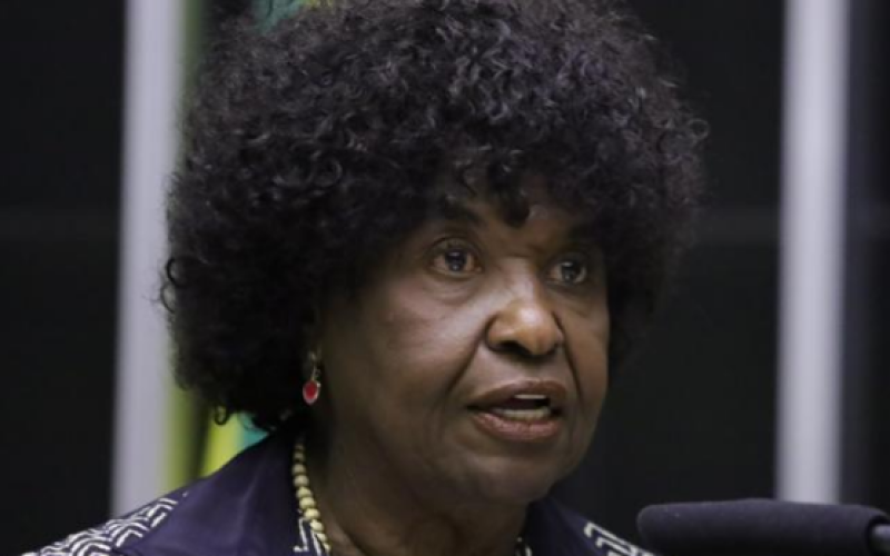 Aos 82 anos, Benedita é nome do PT do Rio para o Senado em 2026