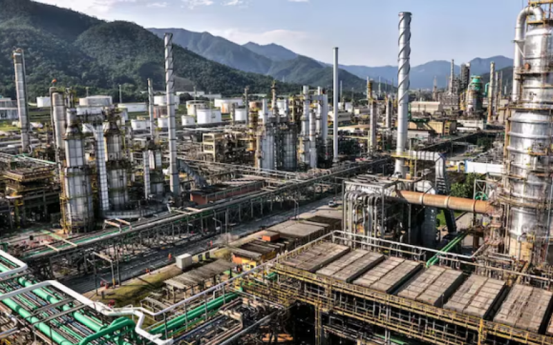Petrobras lucra R$ 32,6 bilhões no 3º trimestre, alta de 22,3%