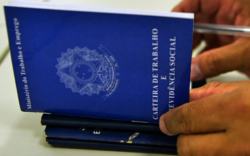 CNC se posiciona contra redução da jornada de trabalho