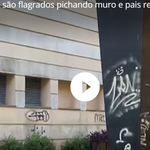 Adolescentes são flagrados pichando muro e pais recebem multa de R$ 2.500, no RS