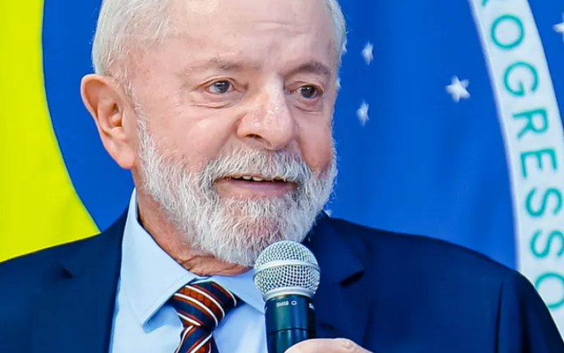 Policial federal preso compartilhou detalhes da segurança de Lula