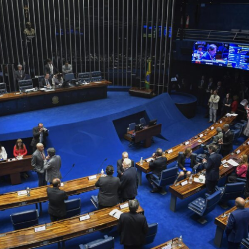 Governo sofre derrota no Senado sobre emendas parlamentares