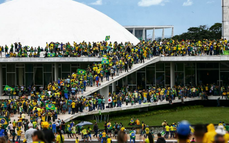 Equipe do atual diretor da PF recebeu relatórios antes do 8/1