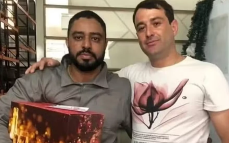 Funcionário mata patrão em festa da empresa após demissão