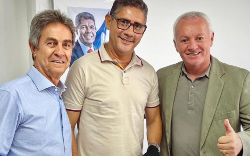 Deputado Bobô anuncia ações para Várzea do Poço