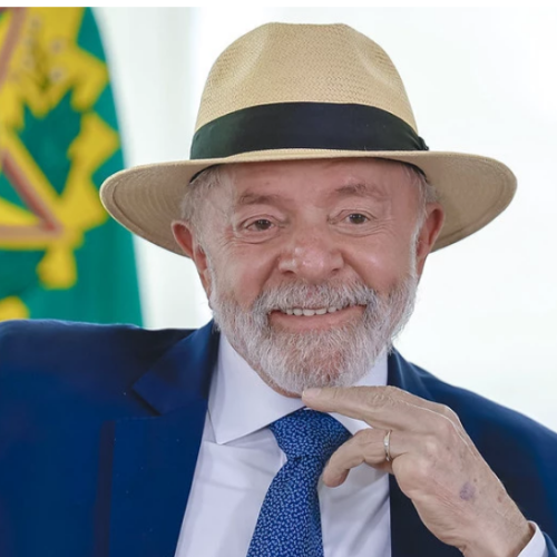 Lula diz que queria beber quando descobriu problema na cabeça