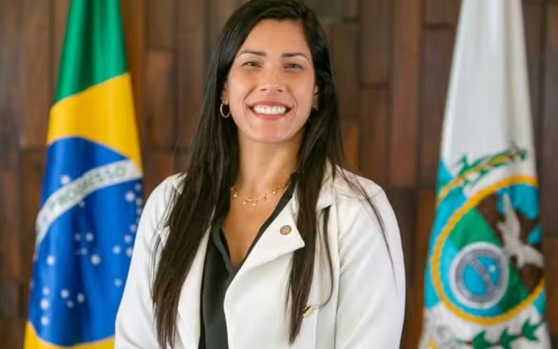 Registro em delegacia expõe armação contra Índia Armelau