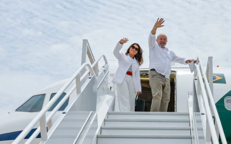 Viagens de Lula ao exterior custaram R$ 46 milhões