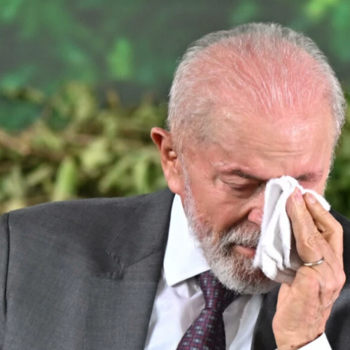 Em meio à crise, rede de Lula fala sobre exportação de feijão