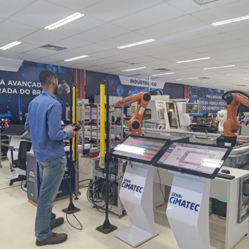 Cursos de pós-técnico do SENAI especializam profissionais para o mercado de trabalho