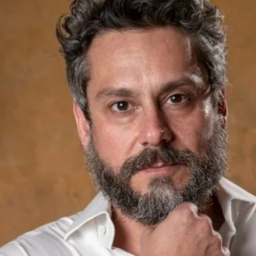 Alexandre Nero revela tática para parecer mais magro na TV; entenda