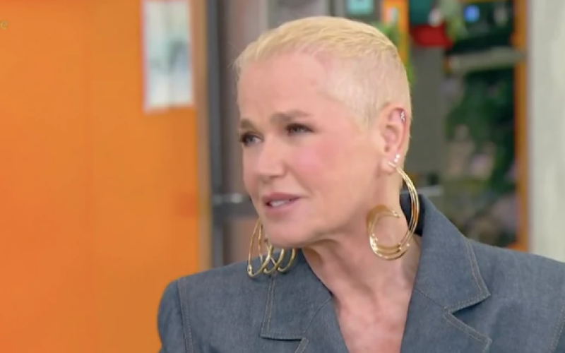 Com brinco de 666, Xuxa lança seu novo projeto para crianças