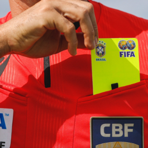 Quanto ganham árbitros e assistentes no Brasileirão 2025, por jogo? Confira valores