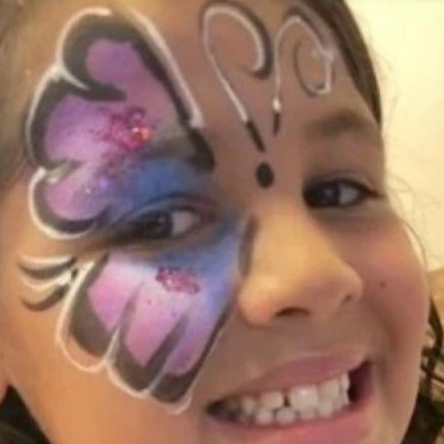 Menina de 8 anos morre após inalar desodorante em desafio