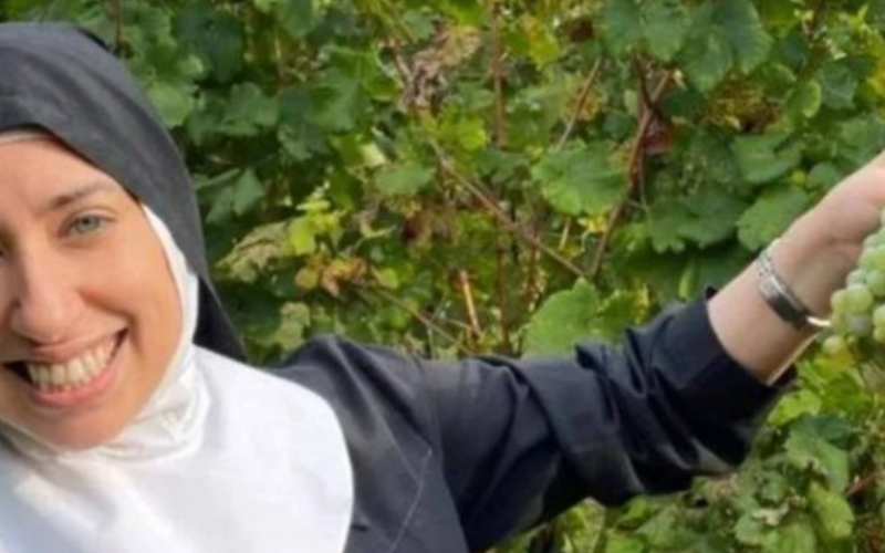Brasileira considerada ‘bonita demais’ para ser freira pode ganhar filme; saiba detalhes