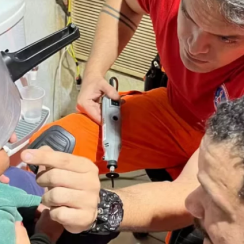 Menino Maluquinho: Criança fica com panela presa na cabeça e é socorrida por bombeiros