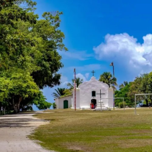 Destinos baianos estão entre mais buscados para se hospedar no 2º semestre de 2025