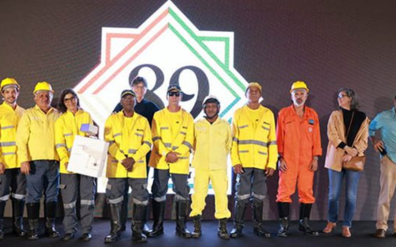 IBGE homenageia servidores que morreram em combate a incêndio