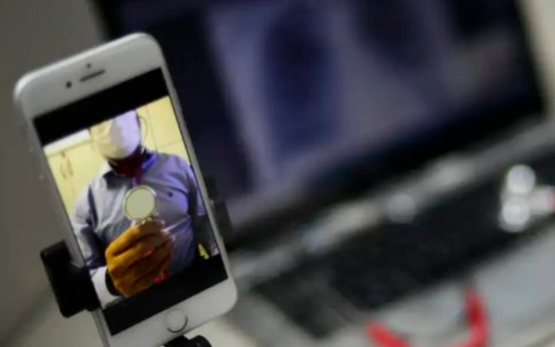 Saúde entrega 3 mil kits de telessaúde e lança edital para expandir atendimento a distância
