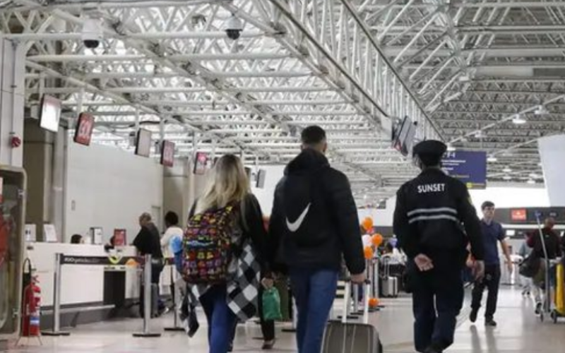 Aviação nacional registra 12 meses seguidos de crescimento no transporte de passageiros