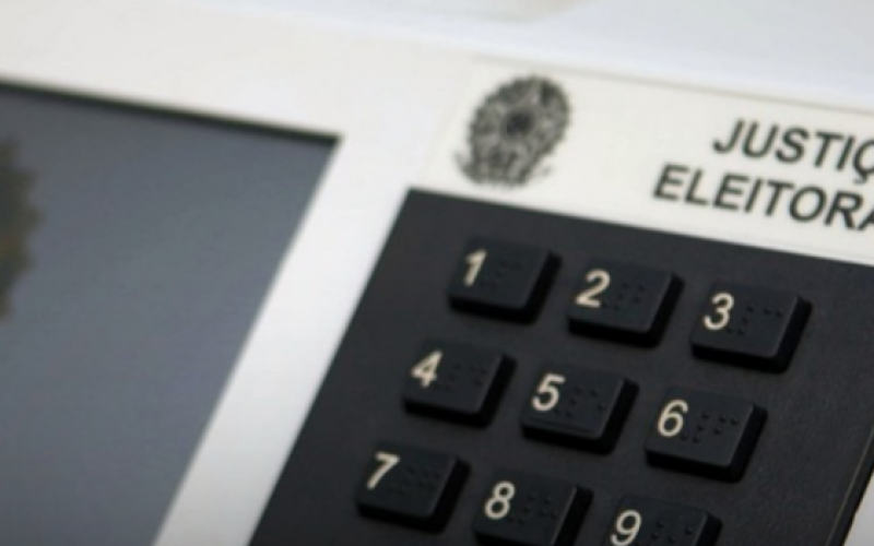 Prefeitos podem disputar um terceiro mandato