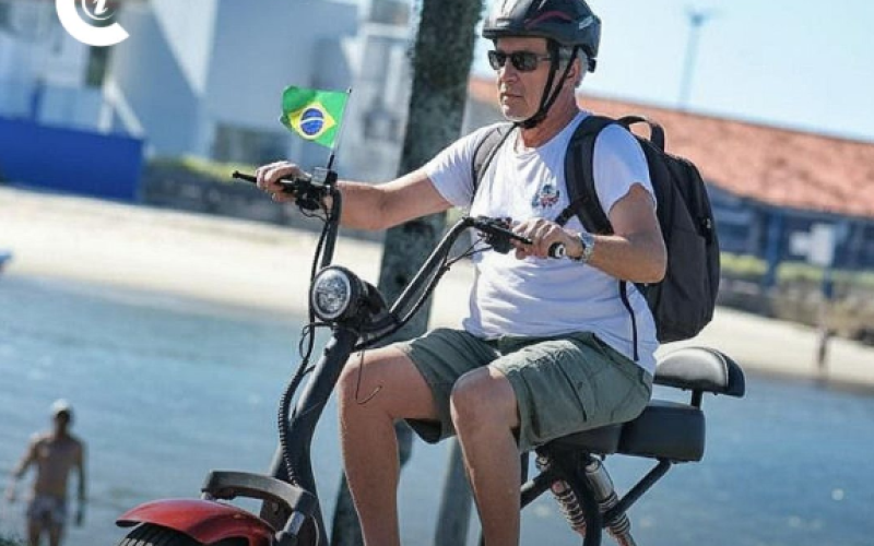 Ciclomotores terão placa e habilitação obrigatórias a partir de 2026