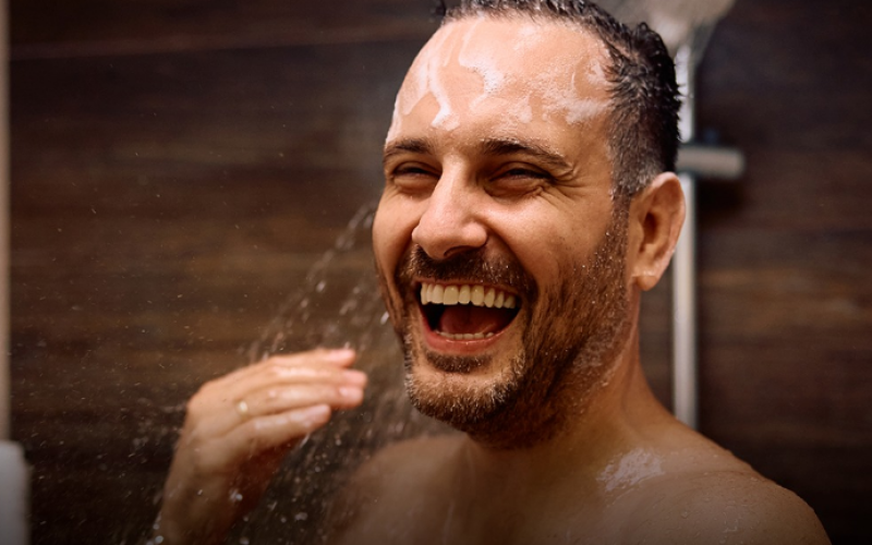 Estudo aponto que o ideal seria tomar banho de dois a três dias