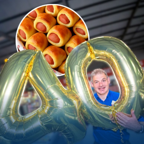 Funcionário completa quarenta anos de trabalho na mesma empresa é ganha quarenta enroladinhos de salsicha